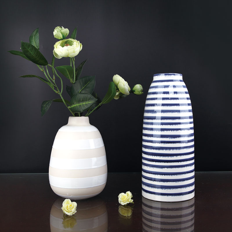 Stoneware+Handprint